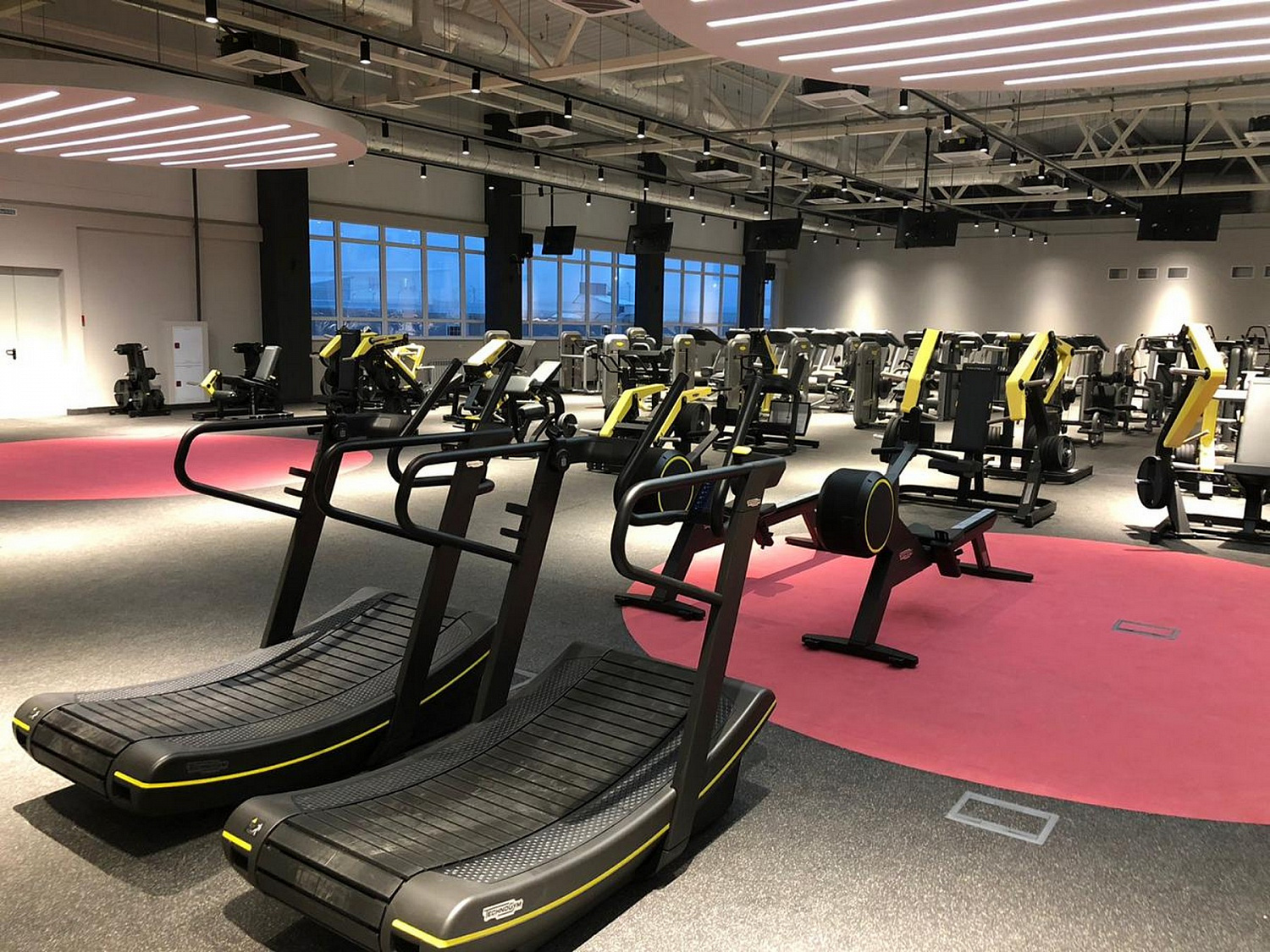 Фитнес-клуб Alex Fitness